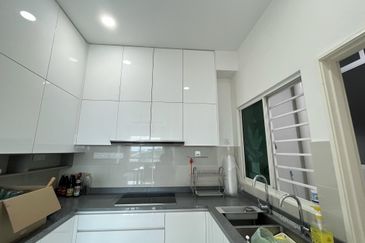 La Thea Residences @ 16 Sierra