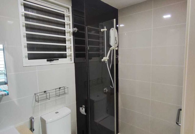 La Thea Residences @ 16 Sierra