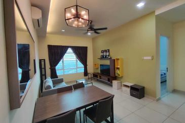 La Thea Residences @ 16 Sierra