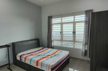 La Thea Residences @ 16 Sierra