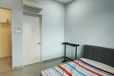 La Thea Residences @ 16 Sierra