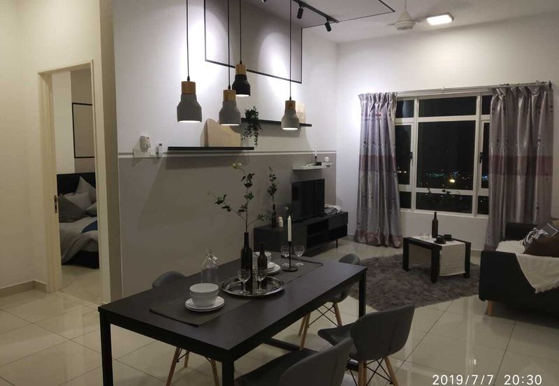 La Thea Residences @ 16 Sierra