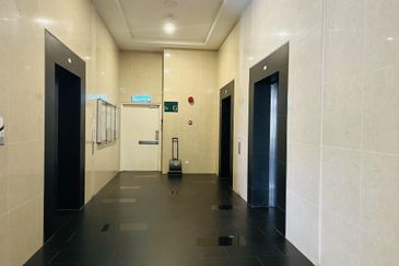 La Thea Residences @ 16 Sierra