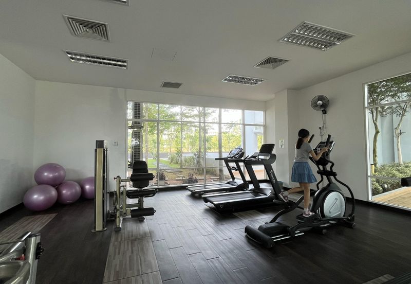 La Thea Residences @ 16 Sierra