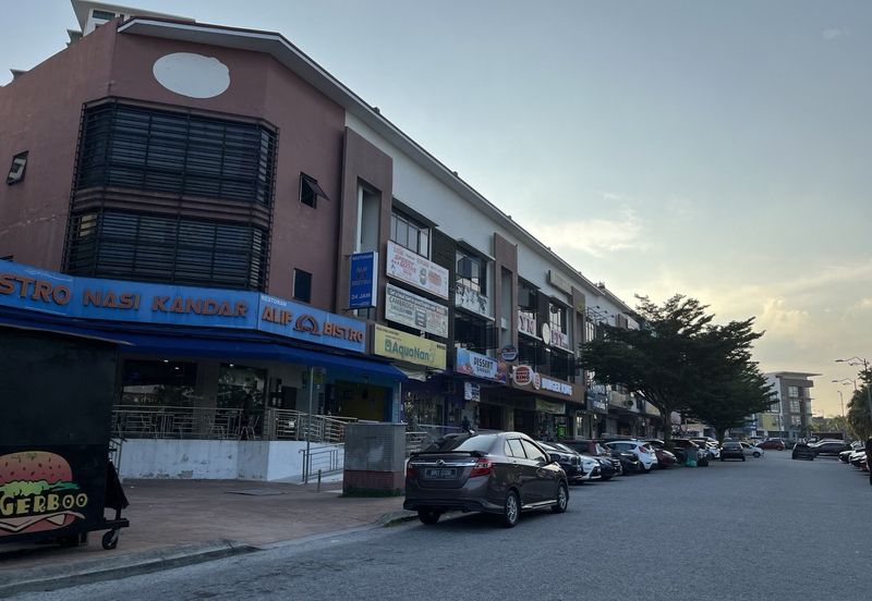 Bandar Tun Hussein Onn