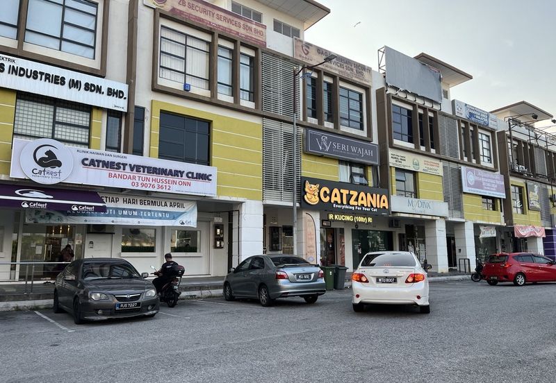 Bandar Tun Hussein Onn