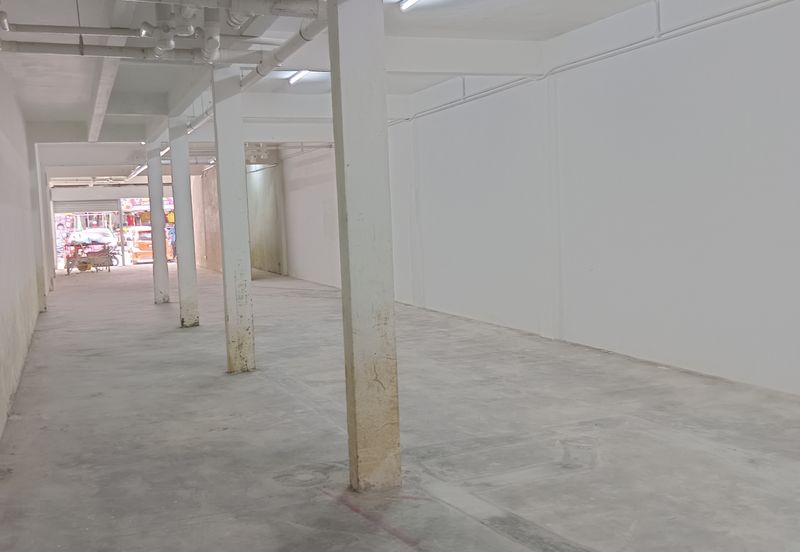 2.5 storey shop lots Batu 11 Cheras for sale