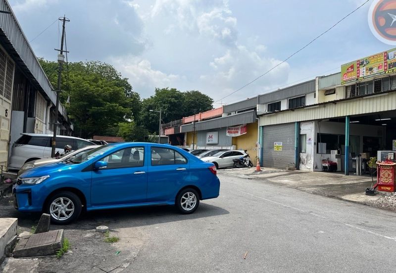 1.5 Storey Factory Urgent For Sale 