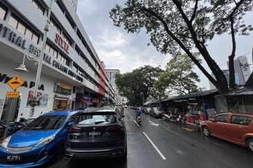 5 Stories Shop Lot @ Jalan Tun Sambanthan, Brickfields KL for sale