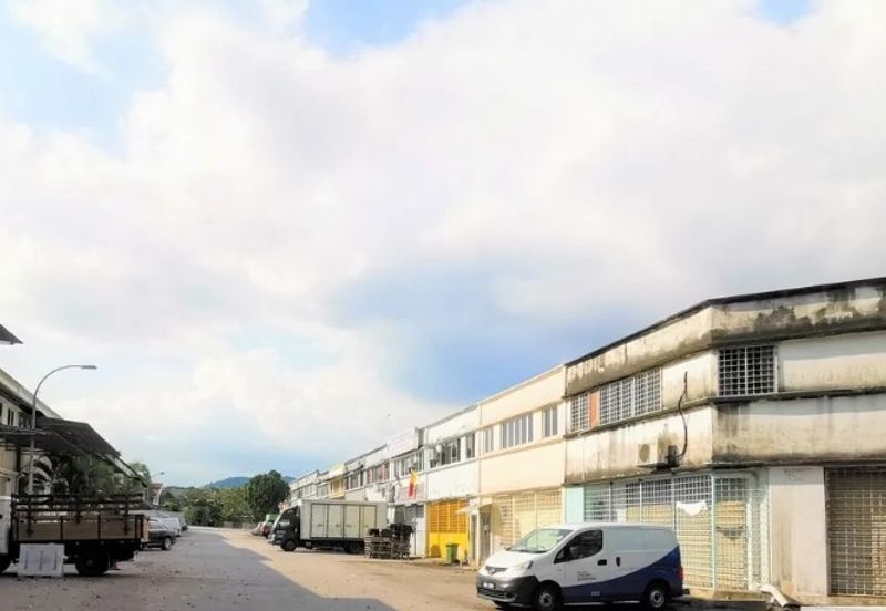 1.5 Storey Factory Urgent For Sale 