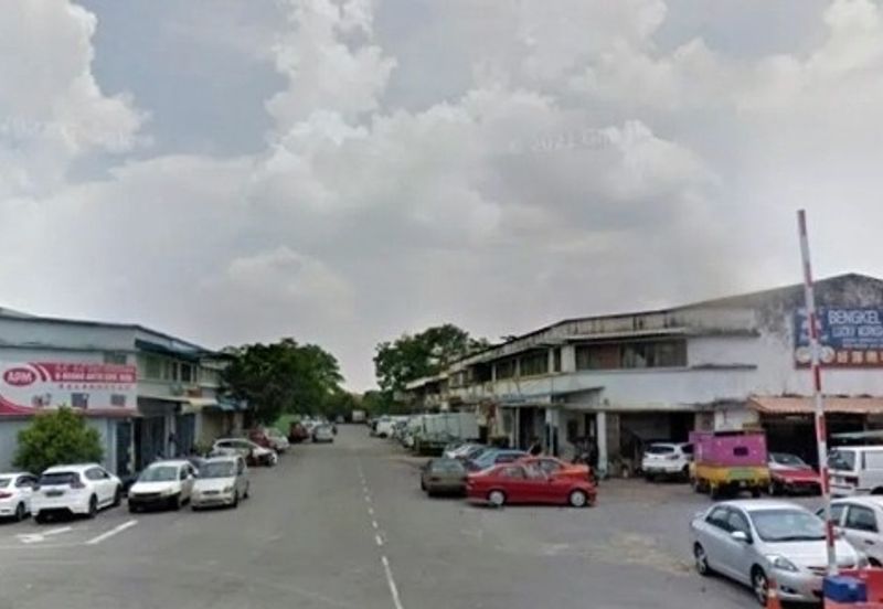 1.5 Storey Factory Urgent For Sale 