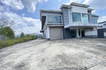 Kawasan Perindustrian Bukit Angkat