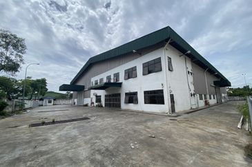 Kawasan Perindustrian Olak Lempit