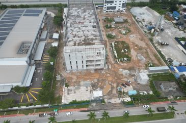 Kawasan Perindustrian Olak Lempit