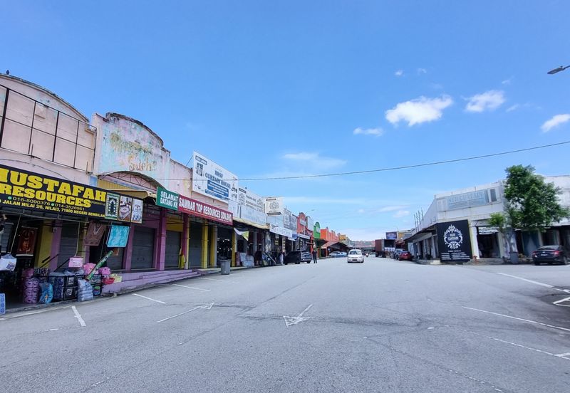 Commercial shop lot for sell @ Nilai 3 wholesale center