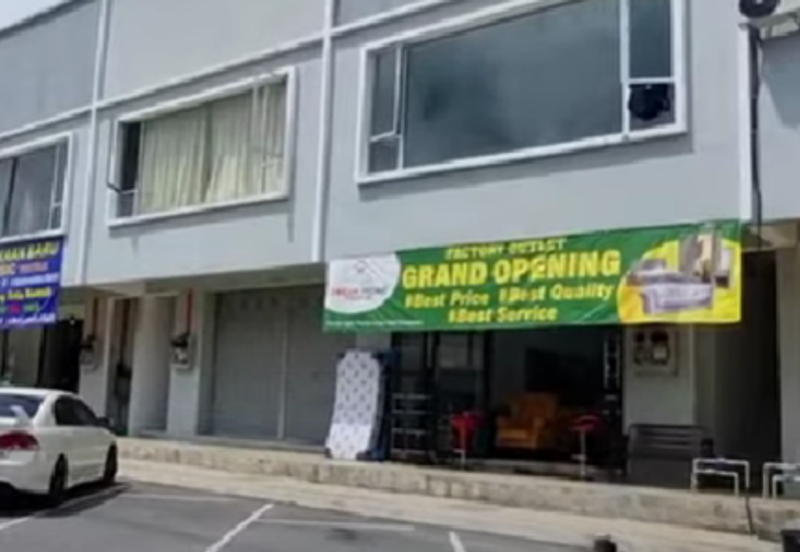 2 storey Corner shop @ Kawasan Perniagaan Wira Nilai 3 for sale