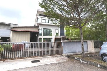 Kawasan Perindustrian Bukit Angkat