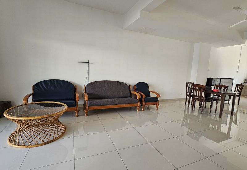 Casa Green @ Cybersouth