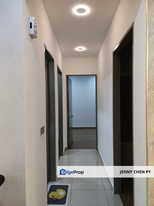 Nice condo @ Zentro Residences 16 Sierra Puchong South For Sale, Selangor, Puchong South