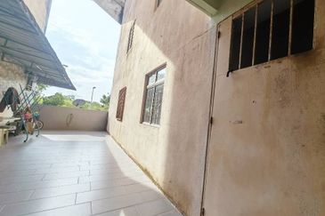 Alpha Arena, Taman Putra Perdana