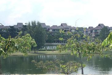 Avenue 2, Lake Valley