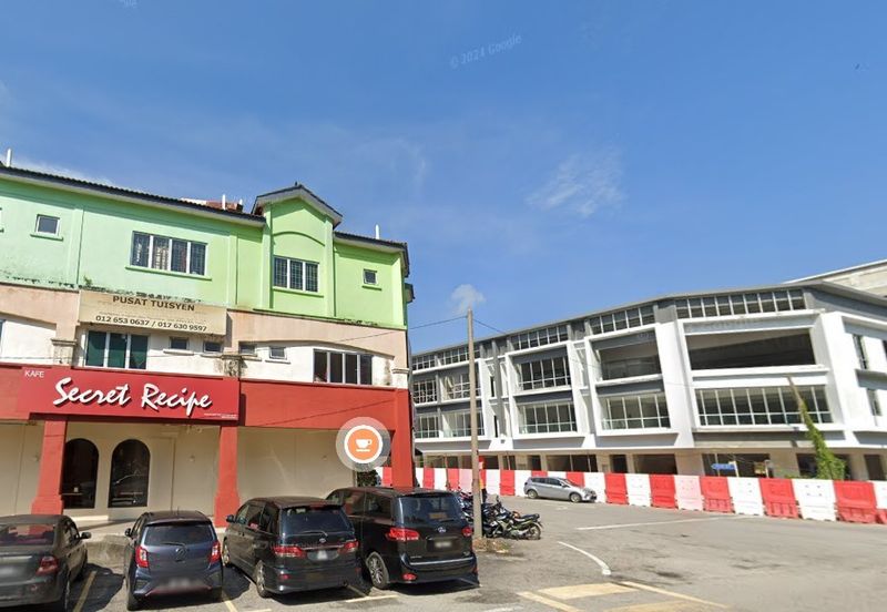 Avenue 3 @Medan Puteri