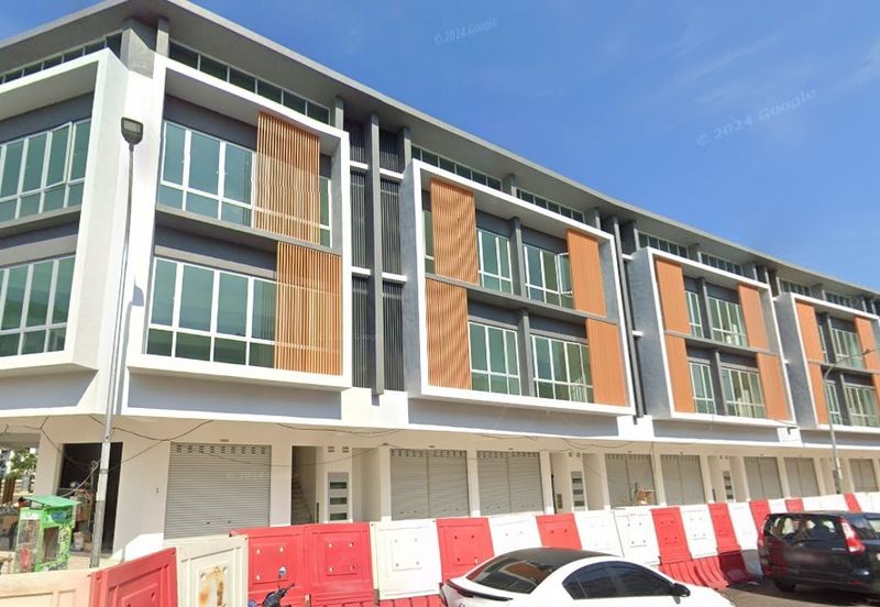 Avenue 3 @Medan Puteri