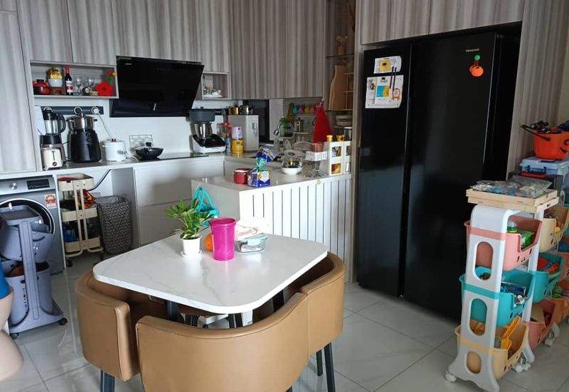 Equine Residence @ Equine Park