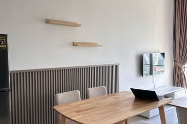 Laurel Residence