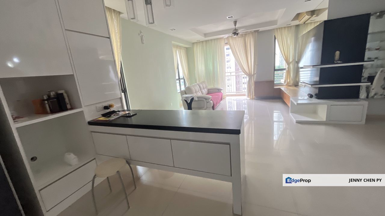 Cheap and Nice Condo @ Casa Kiara II, Mont Kiara For Sale, Kuala Lumpur, Mont Kiara