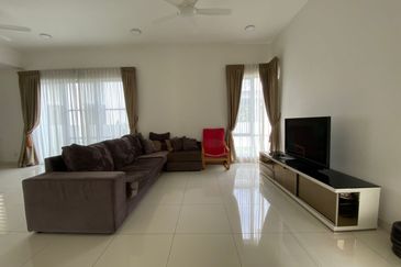 Parkfield Residences, Tropicana Heights