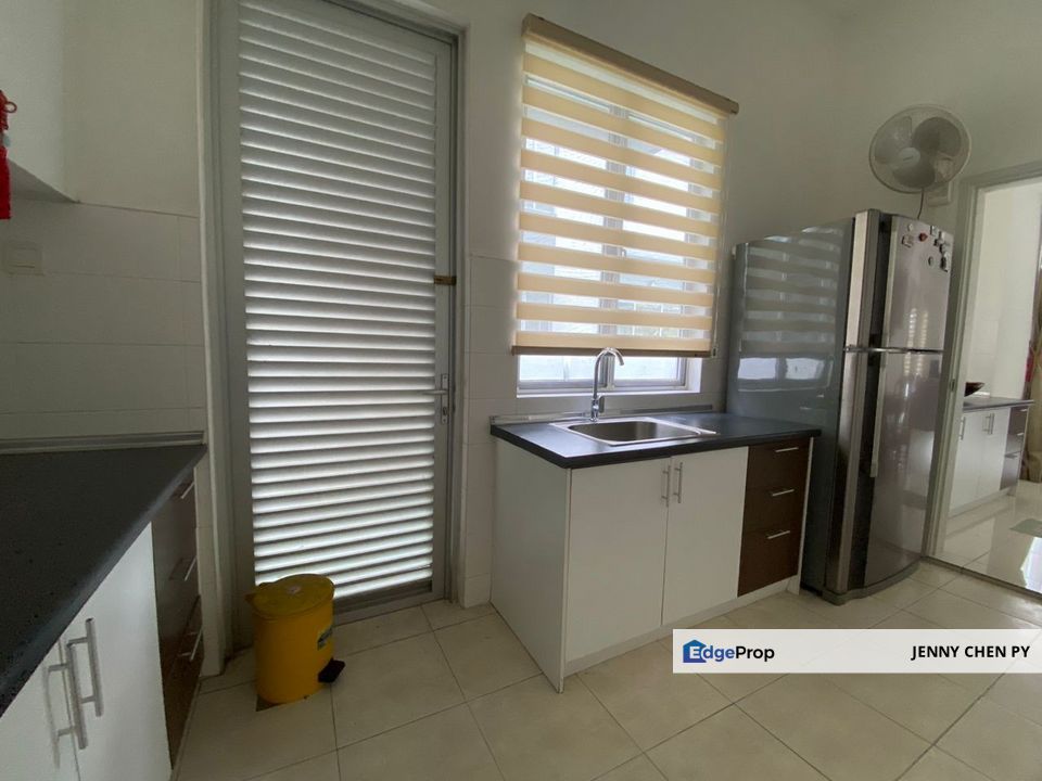 Nice 3 storey cluster semid at Parkfield Tropicana Heights For Sale, Selangor, Kajang