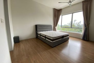 Parkfield Residences, Tropicana Heights