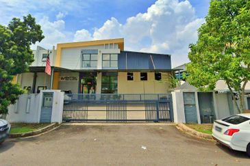 Lekas 32 Industrial Park