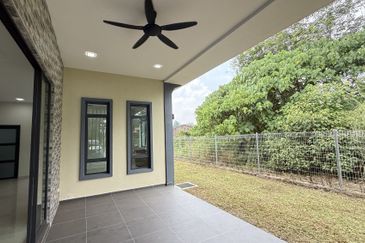 College Heights Garden Resort