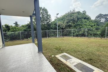 College Heights Garden Resort