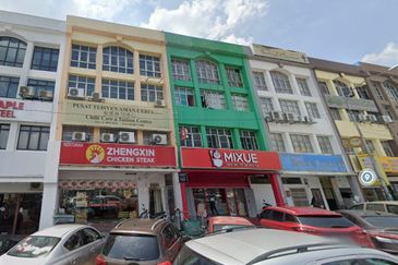 Jalan Kenari, Bandar Puchong Jaya