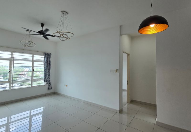 La Thea Residences @ 16 Sierra