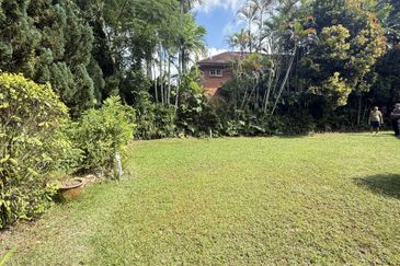 COLLEGE HEIGHTS GARDEN RESORT (PAJAM)