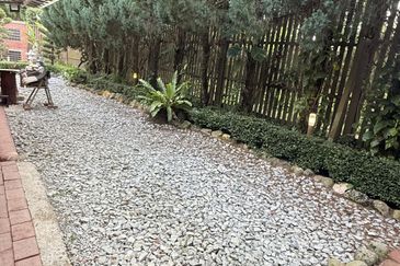 COLLEGE HEIGHTS GARDEN RESORT (PAJAM)