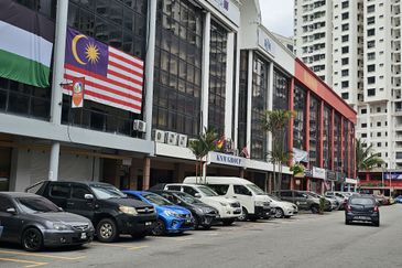 Taman Sungai Besi Indah