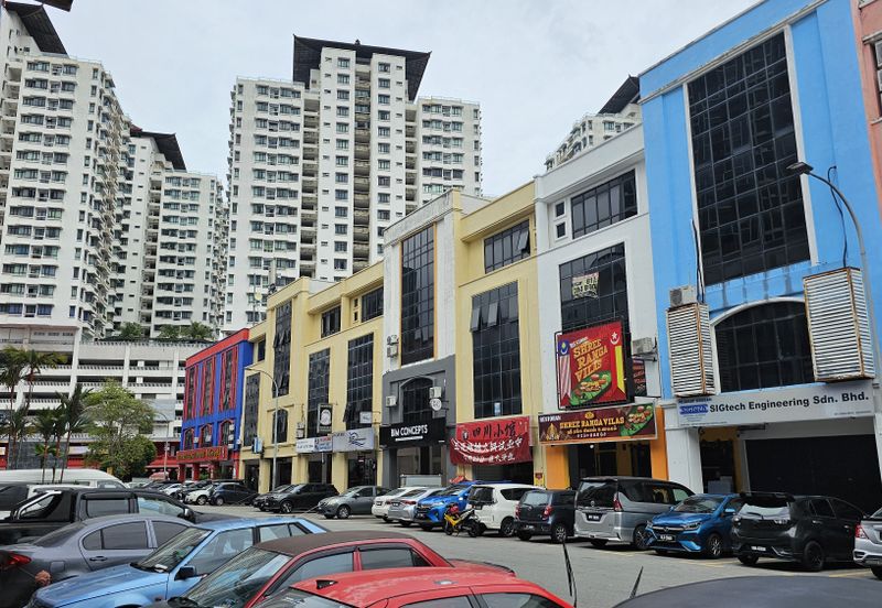 Taman Sungai Besi Indah