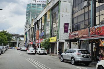 Taman Sungai Besi Indah