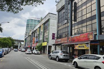 Taman Sungai Besi Indah