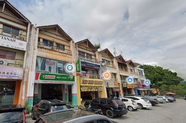 Pusat Bandar Putra Permai