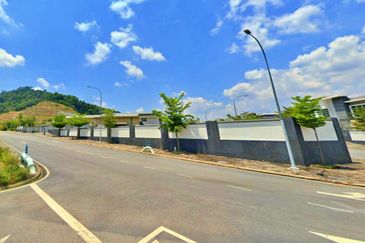 Kawasan Perindustrian Hi Tech 7