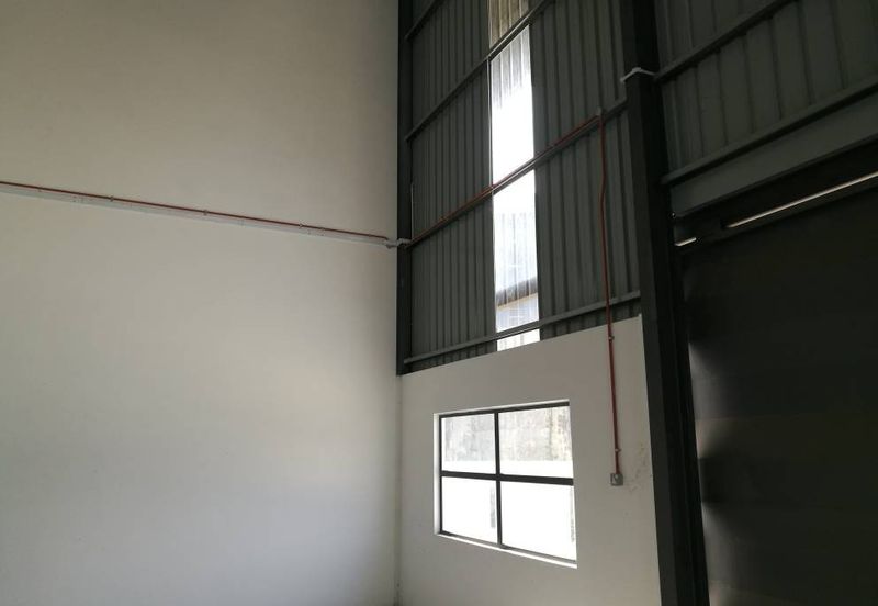 Lekas 32 Industrial Park