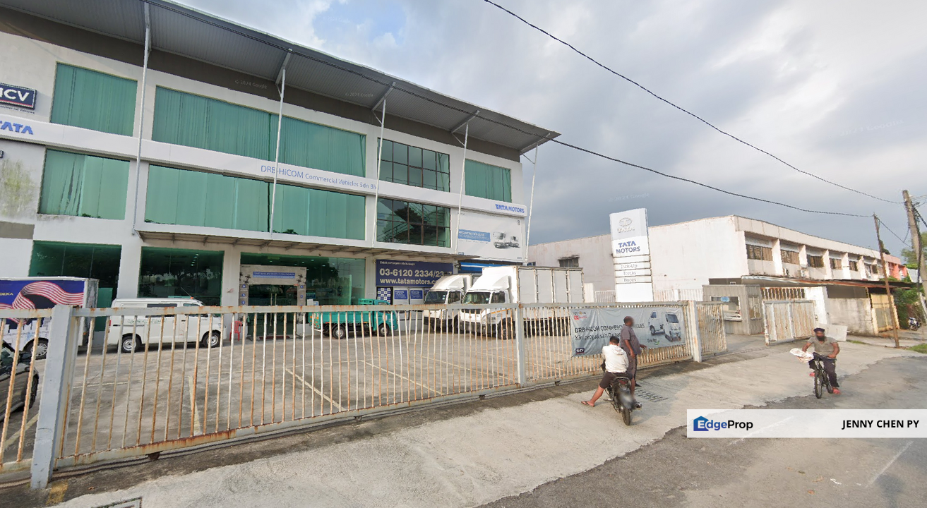 Industry Warehouse and Showroom @ Selayang For Rent, Selangor, Gombak