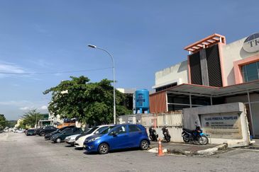 Kawasan Perindustrian Bukit Angkat