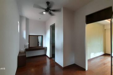 Impian Golf & Country Club